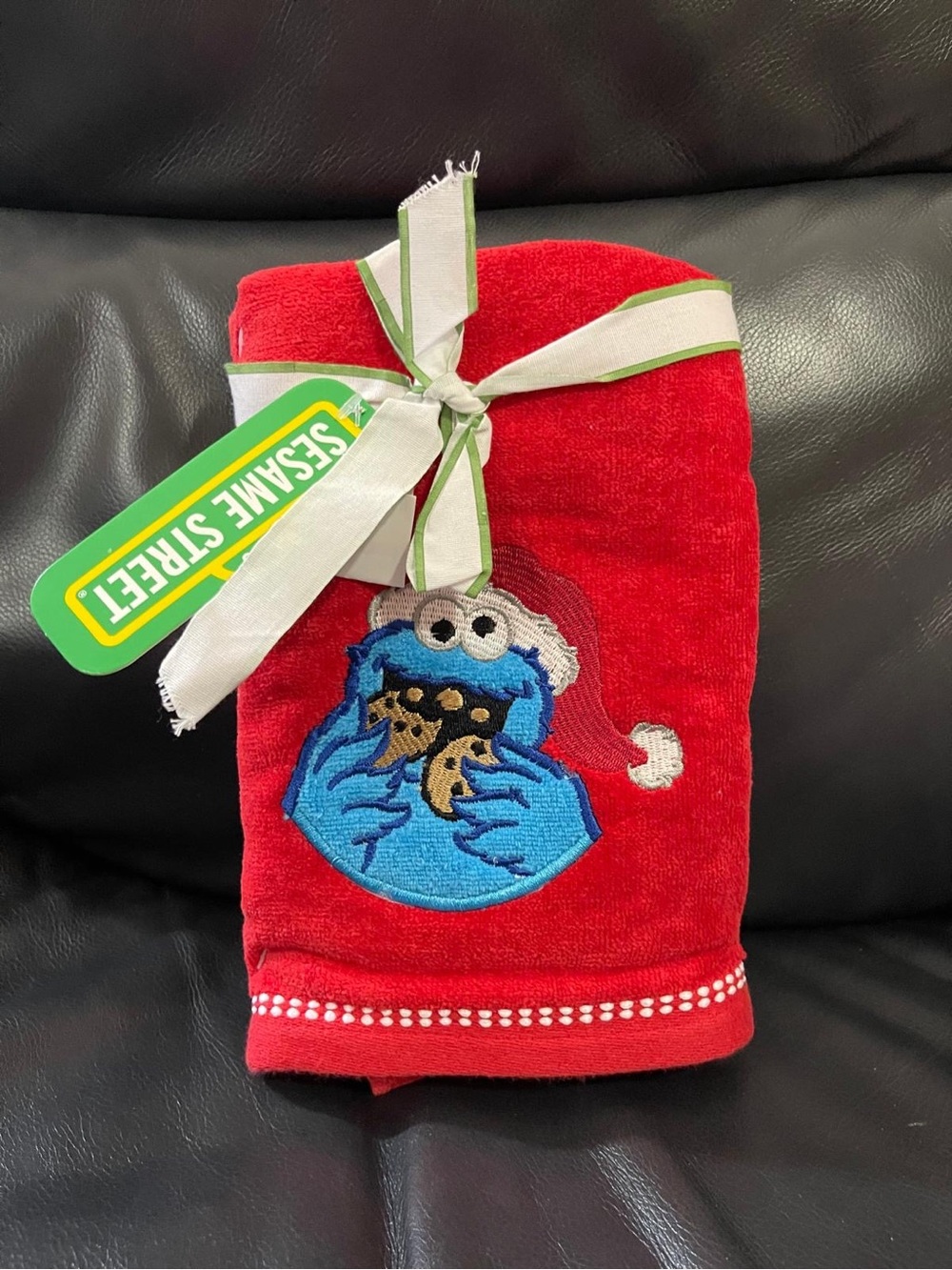 Christmas Sesame Street Cookie Monster Hand Towels, Set of 2